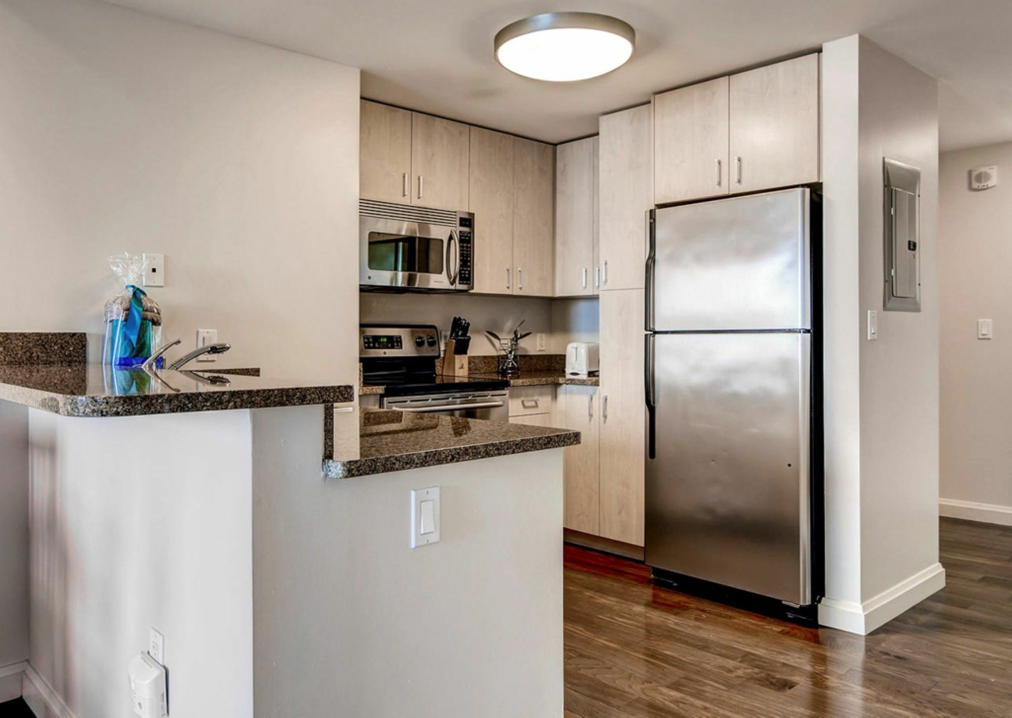 Global Luxury Suites At Boston Garden 外观 照片